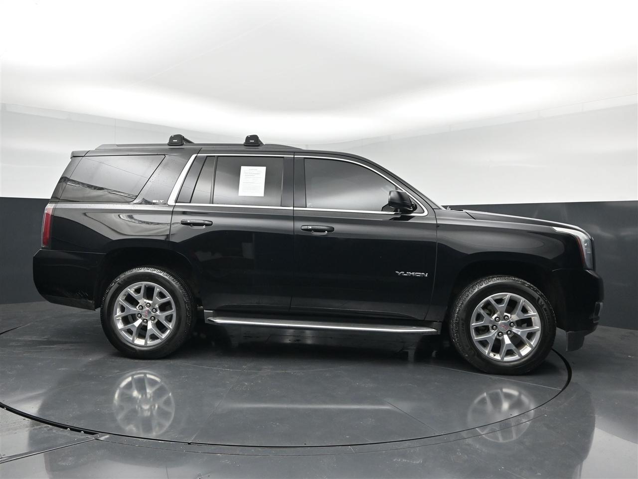 GMC Yukon SLT 4WD 2017