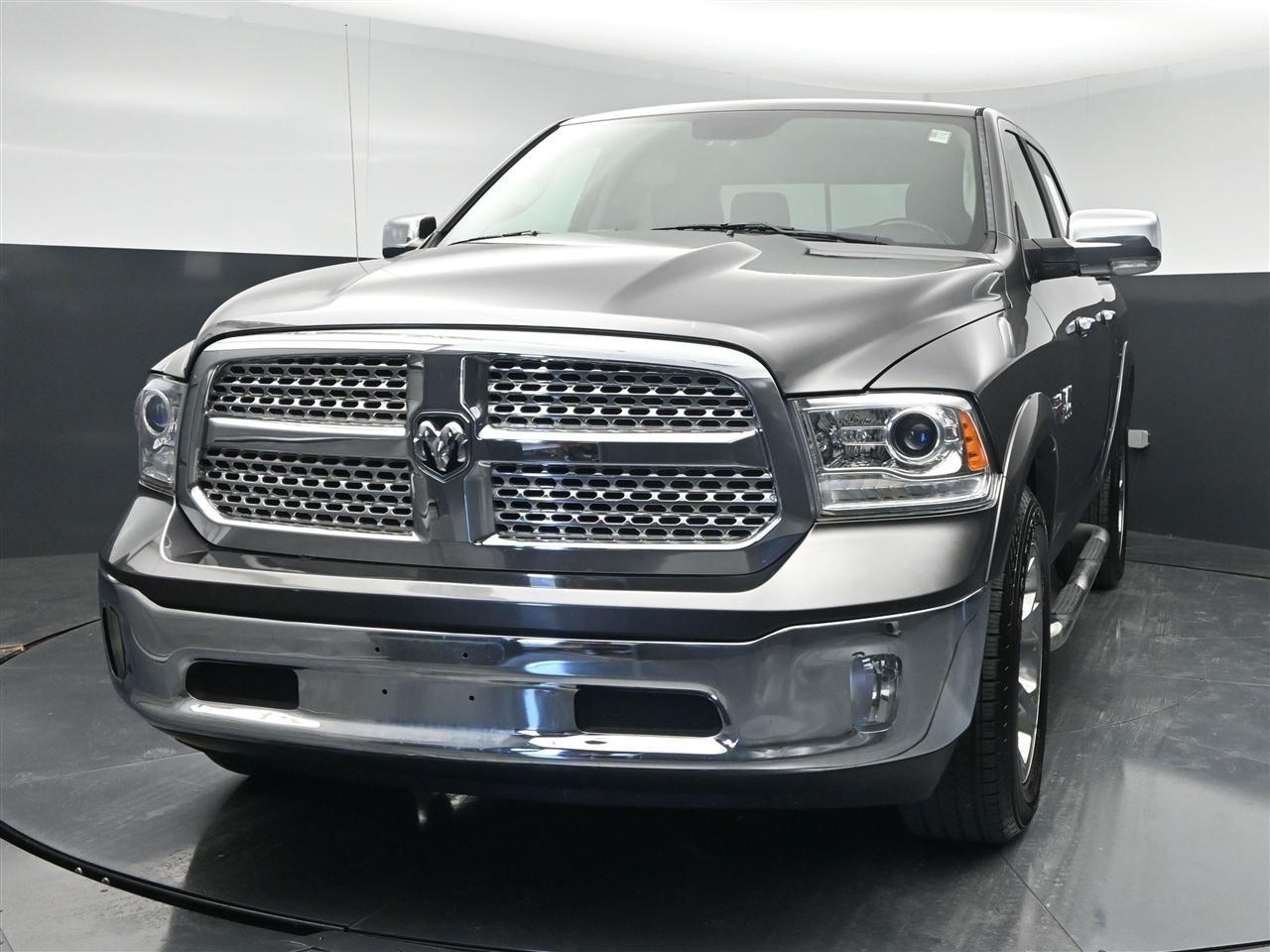 RAM 1500 Laramie Crew Cab SWB 4WD 2018