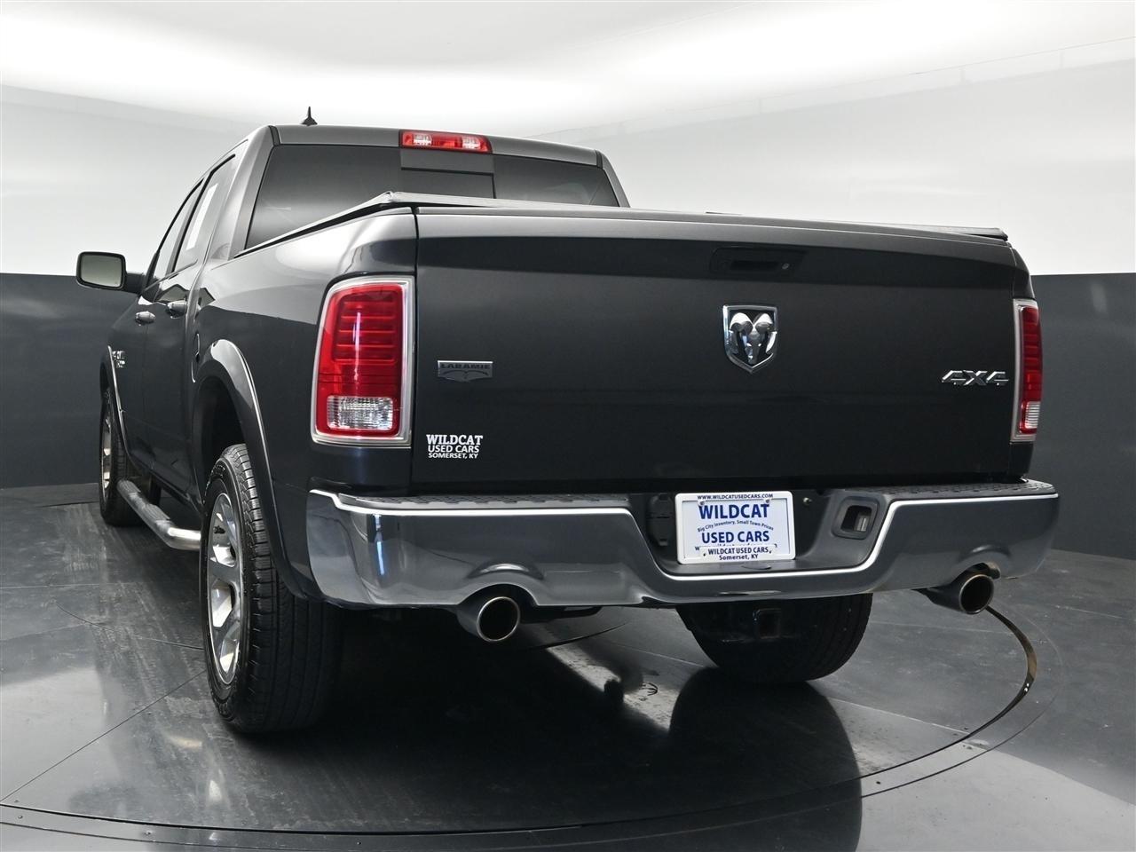 RAM 1500 Laramie Crew Cab SWB 4WD 2018