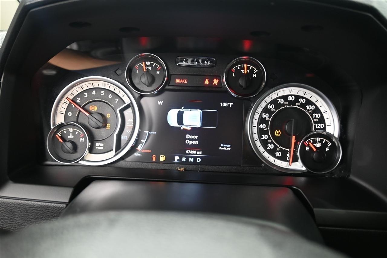 RAM 1500 Laramie Crew Cab SWB 4WD 2018