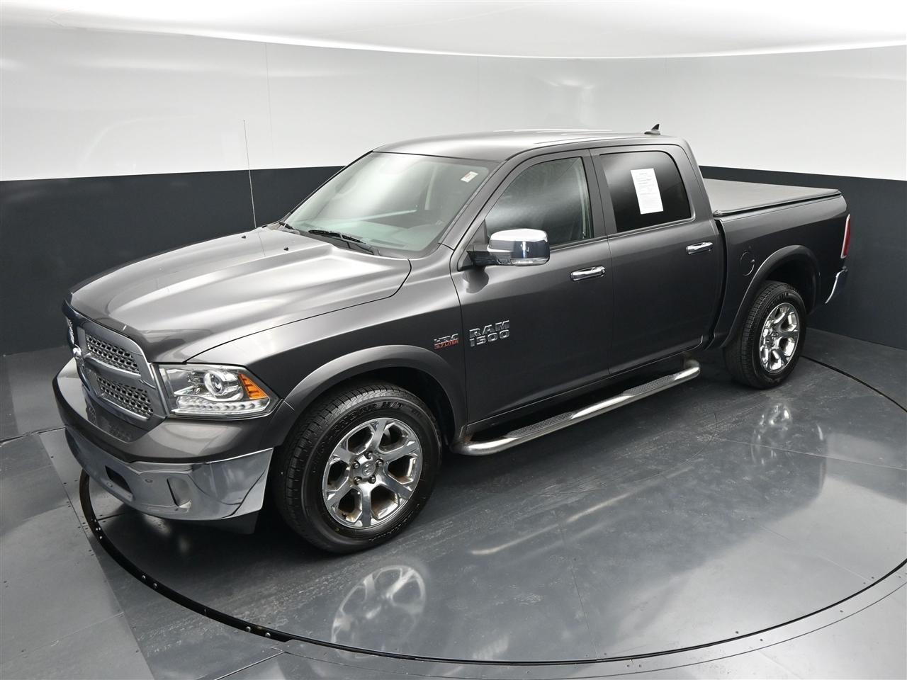 RAM 1500 Laramie Crew Cab SWB 4WD 2018
