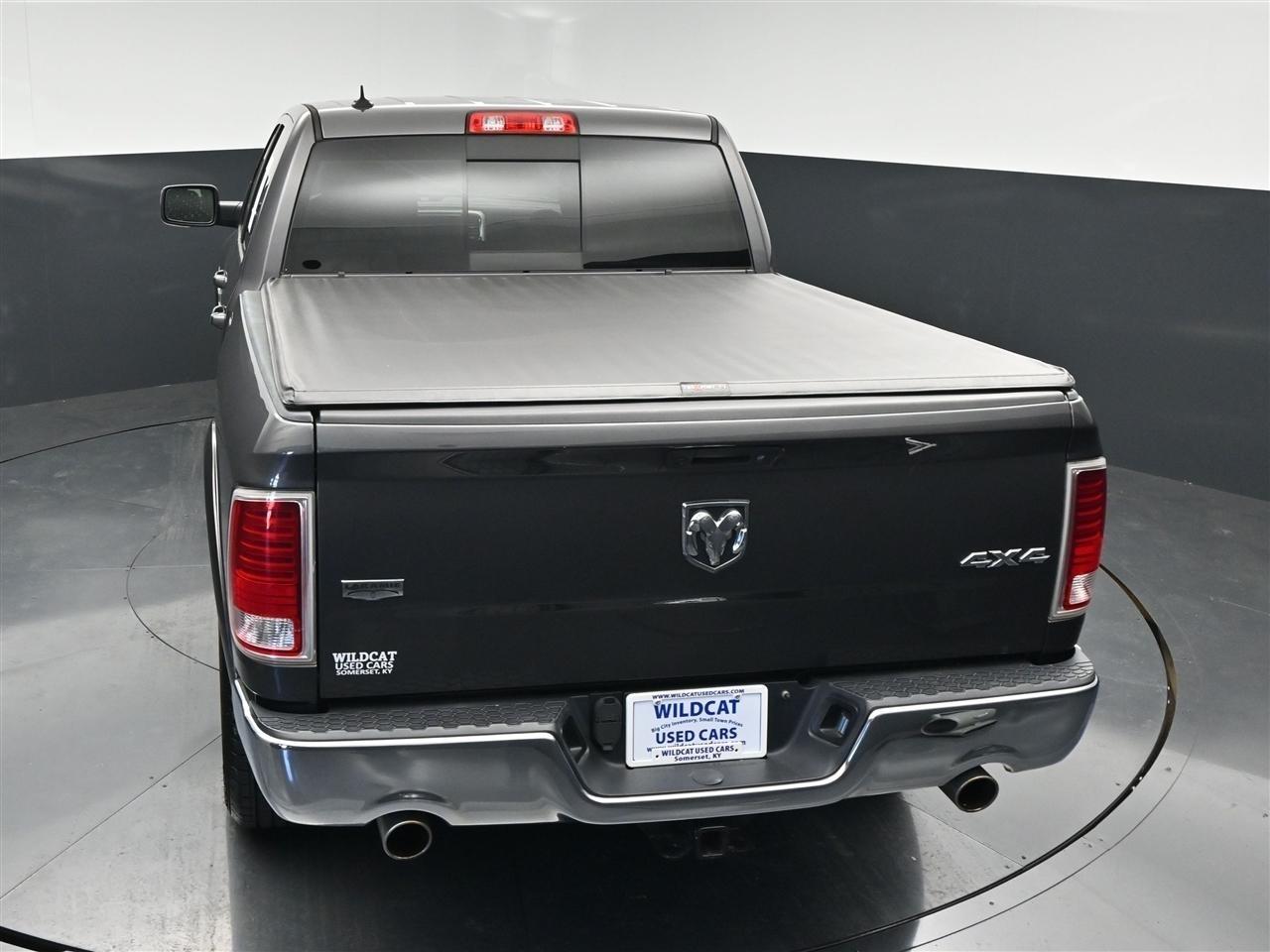 RAM 1500 Laramie Crew Cab SWB 4WD 2018