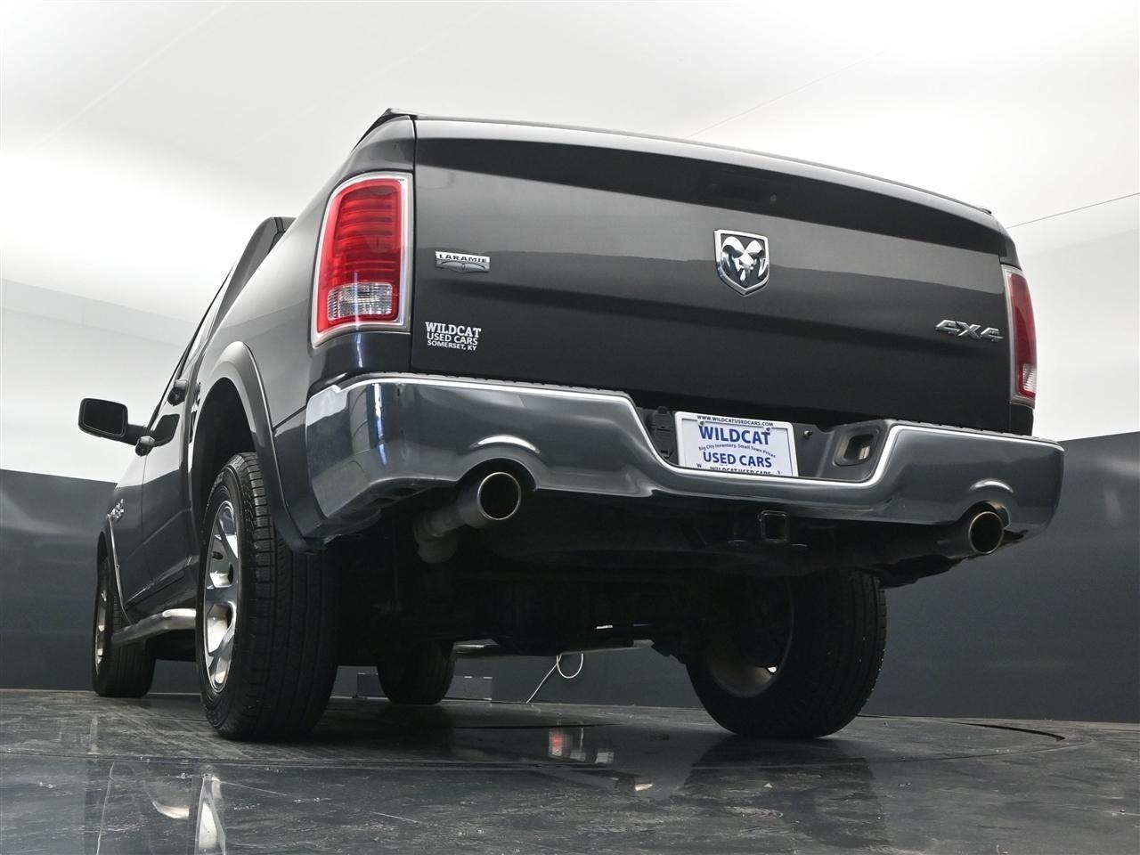 RAM 1500 Laramie Crew Cab SWB 4WD 2018