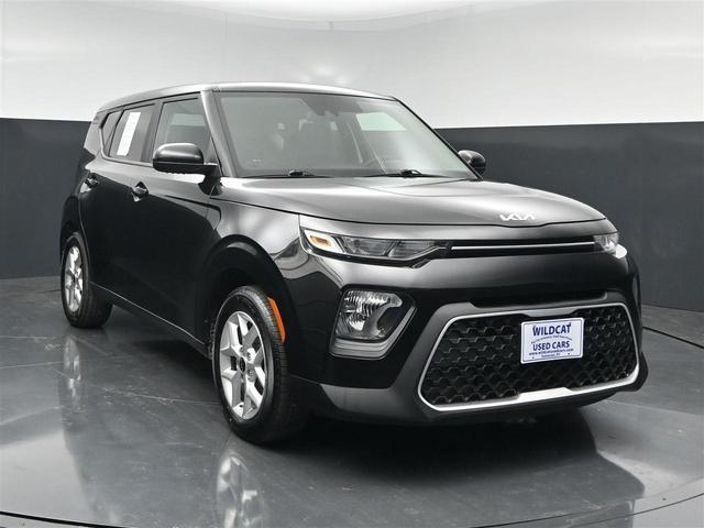 2022 Kia Soul LX FWD