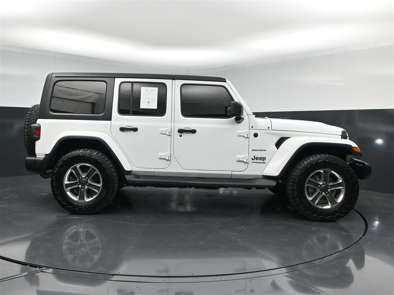 Jeep Wrangler Unlimited Sahara 2021