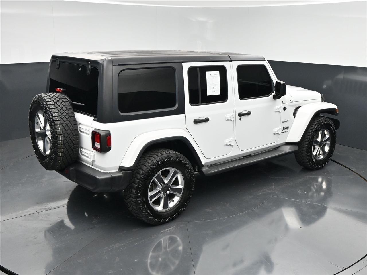 Jeep Wrangler Unlimited Sahara 2021