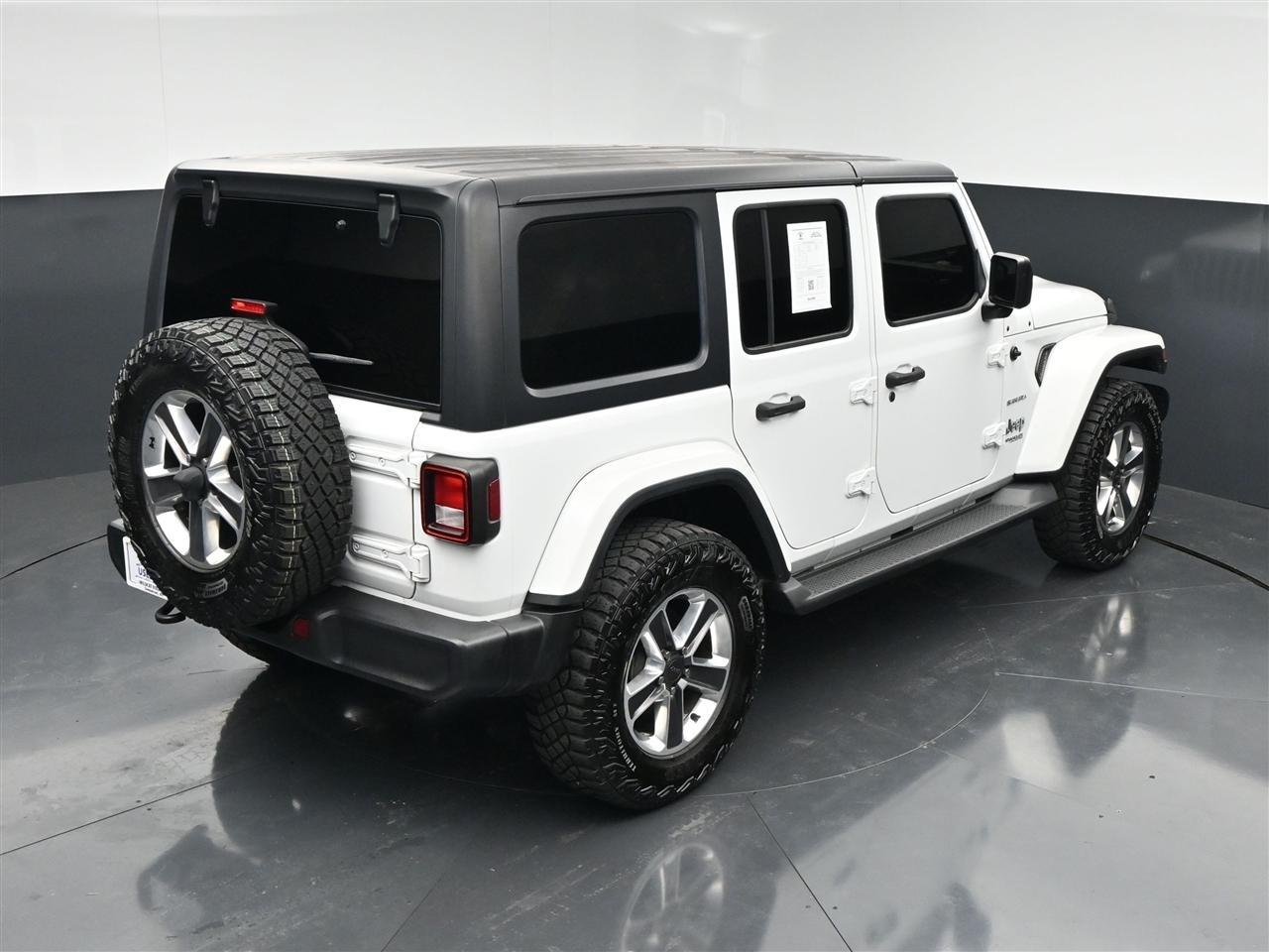 Jeep Wrangler Unlimited Sahara 2021
