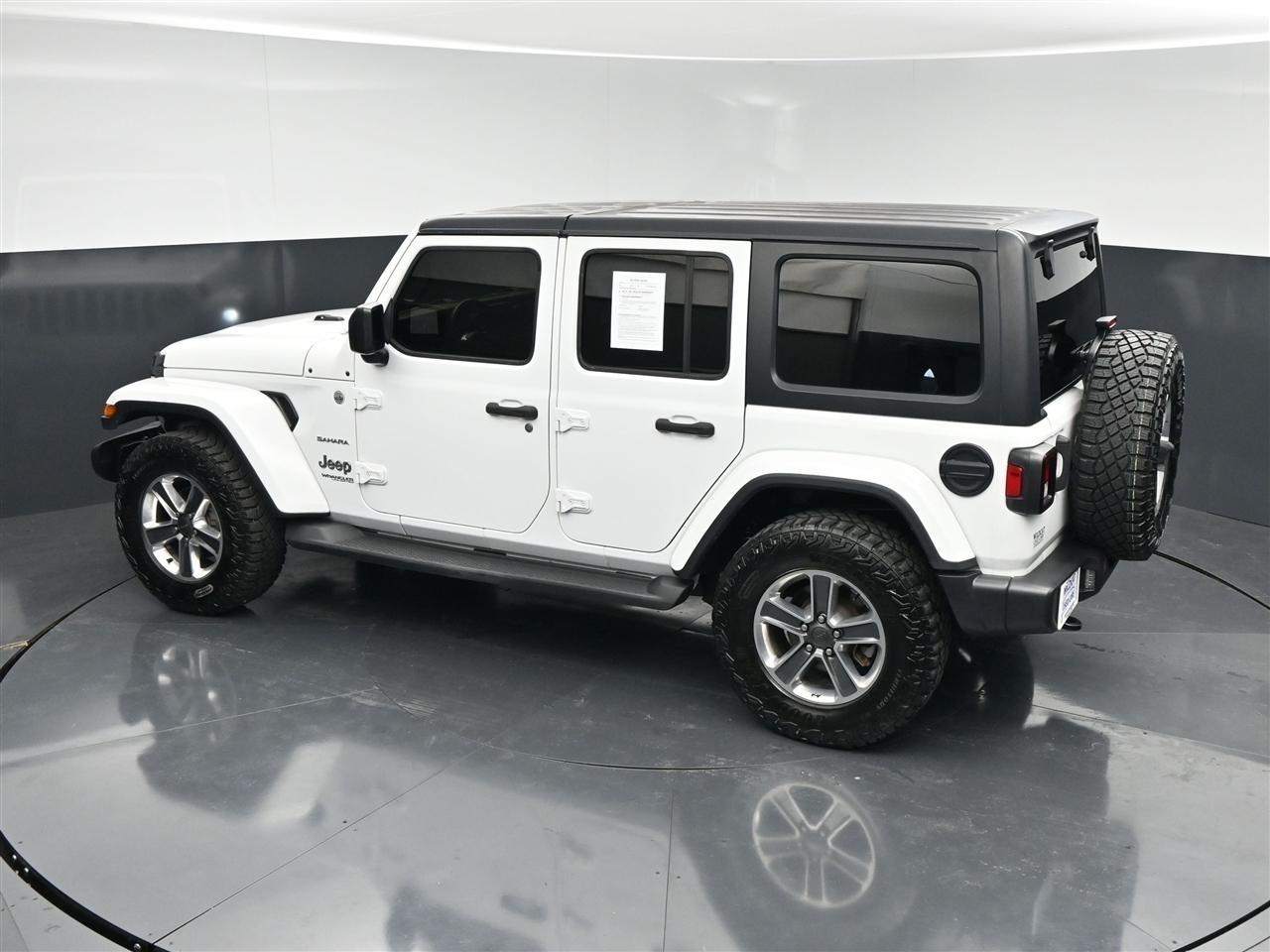 Jeep Wrangler Unlimited Sahara 2021