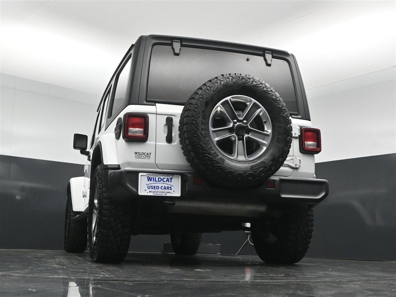 Jeep Wrangler Unlimited Sahara 2021