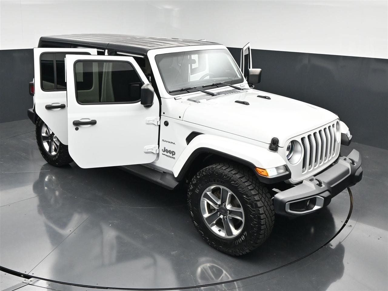 Jeep Wrangler Unlimited Sahara 2021