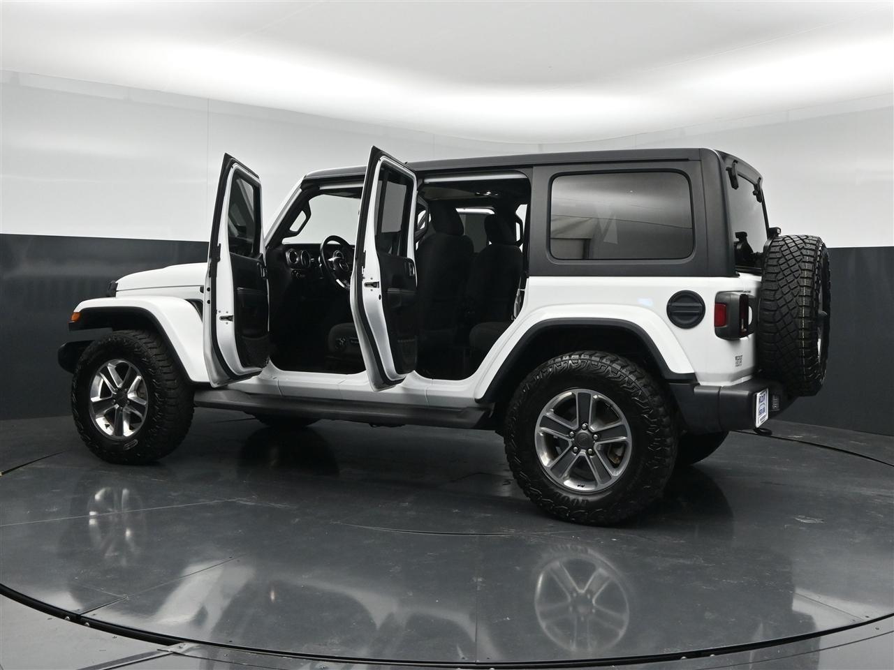 Jeep Wrangler Unlimited Sahara 2021