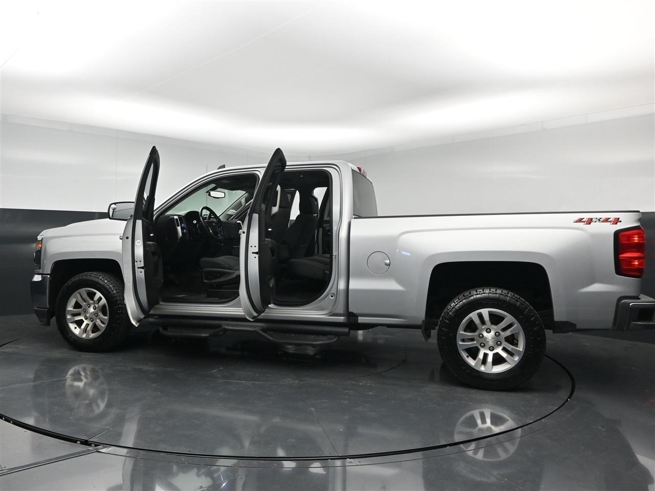 Chevrolet Silverado 1500 LT Double Cab 4WD 2018