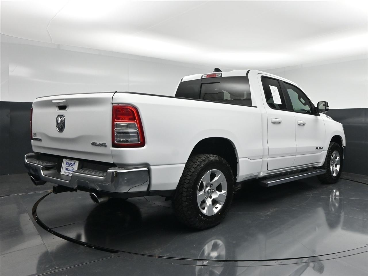 RAM 1500 Big Horn Quad Cab 4WD 2022