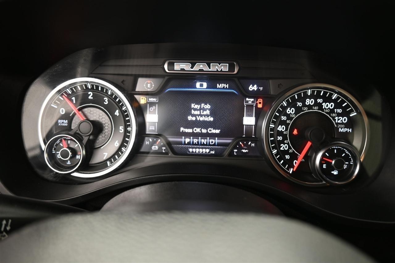 RAM 1500 Big Horn Quad Cab 4WD 2022
