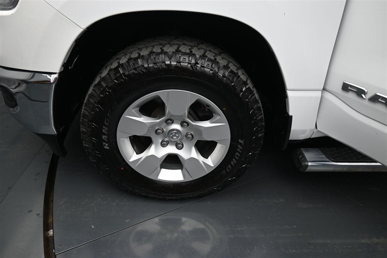 RAM 1500 Big Horn Quad Cab 4WD 2022