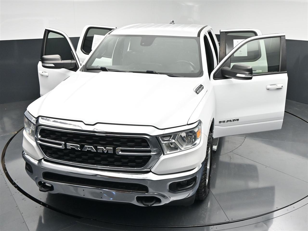 RAM 1500 Big Horn Quad Cab 4WD 2022
