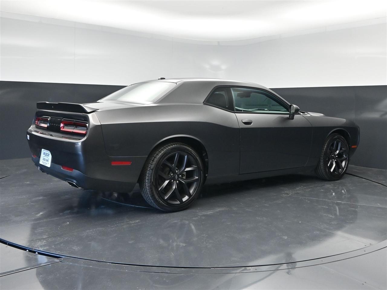 Dodge Challenger SXT 2022