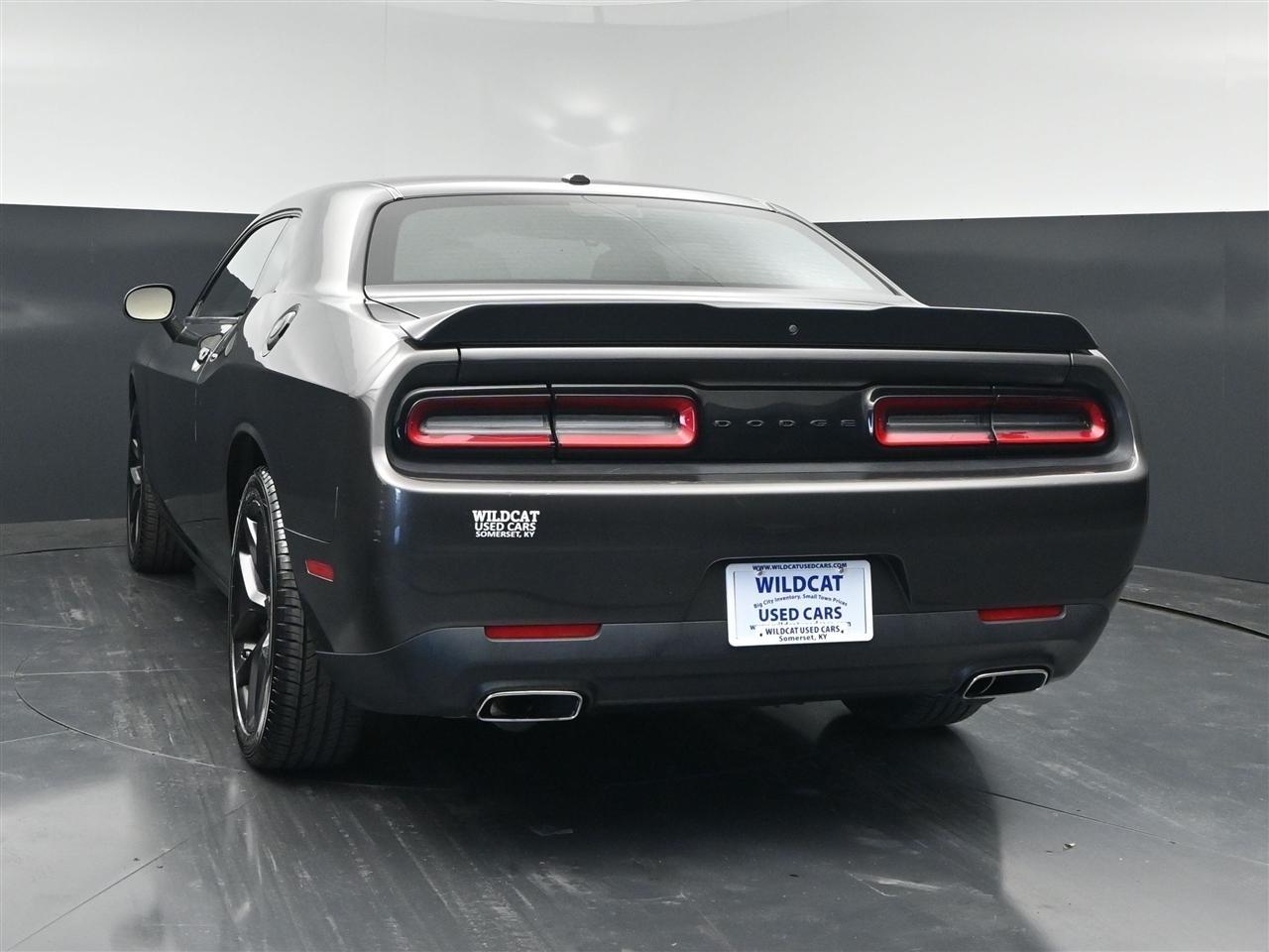 Dodge Challenger SXT 2022