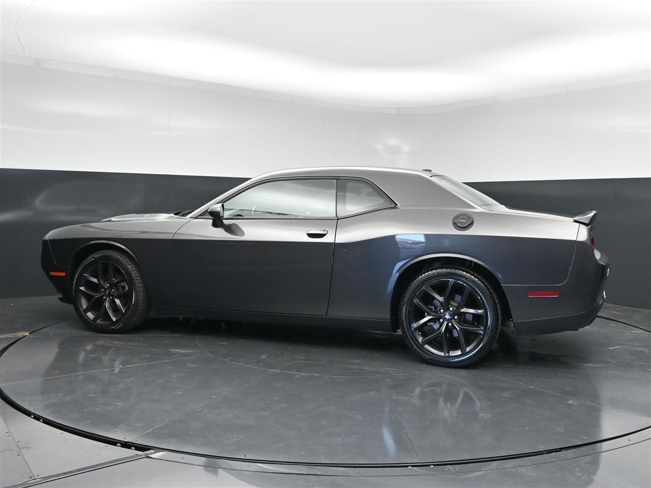 Dodge Challenger SXT 2022