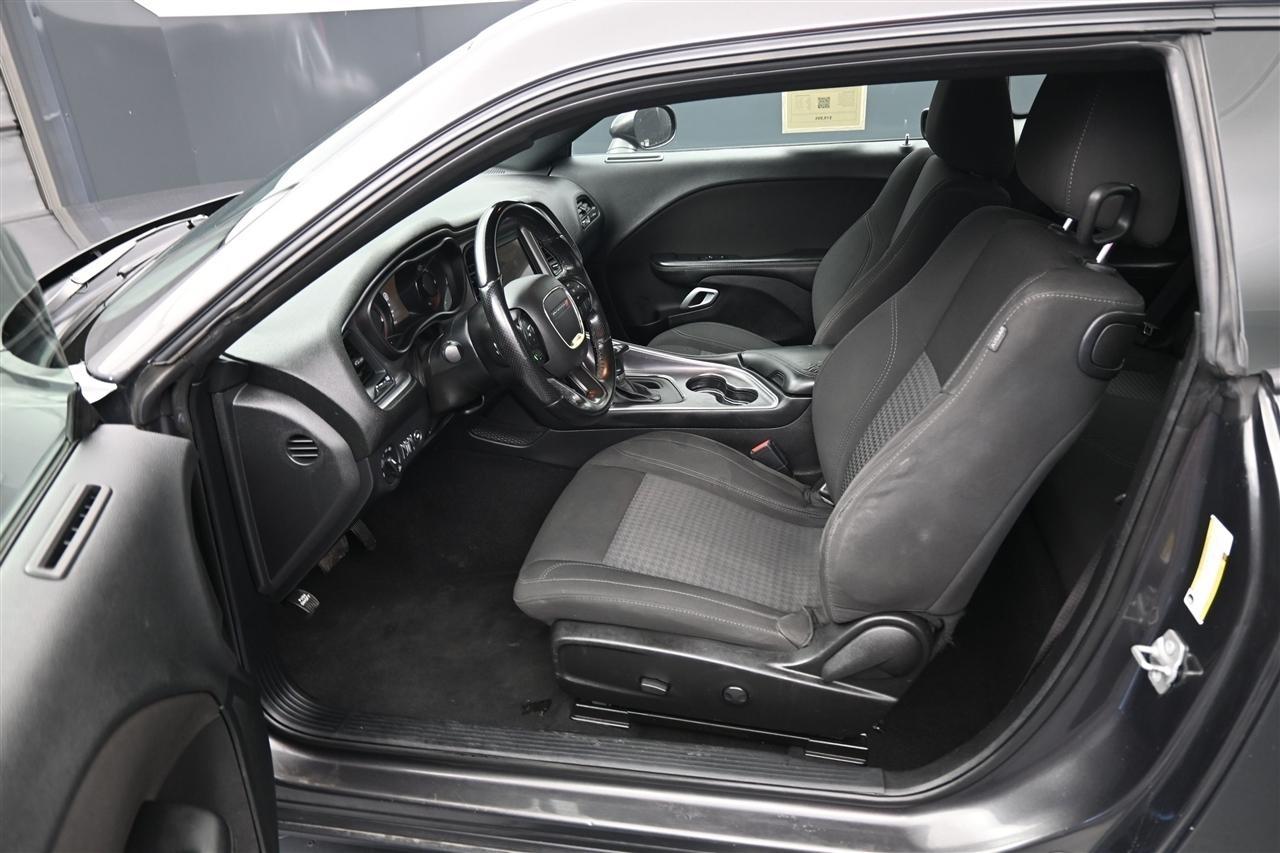 Dodge Challenger SXT 2022