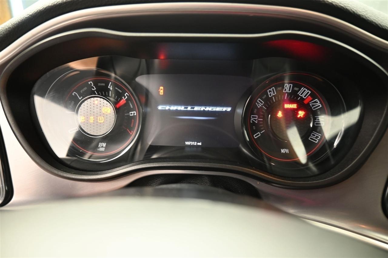 Dodge Challenger SXT 2022