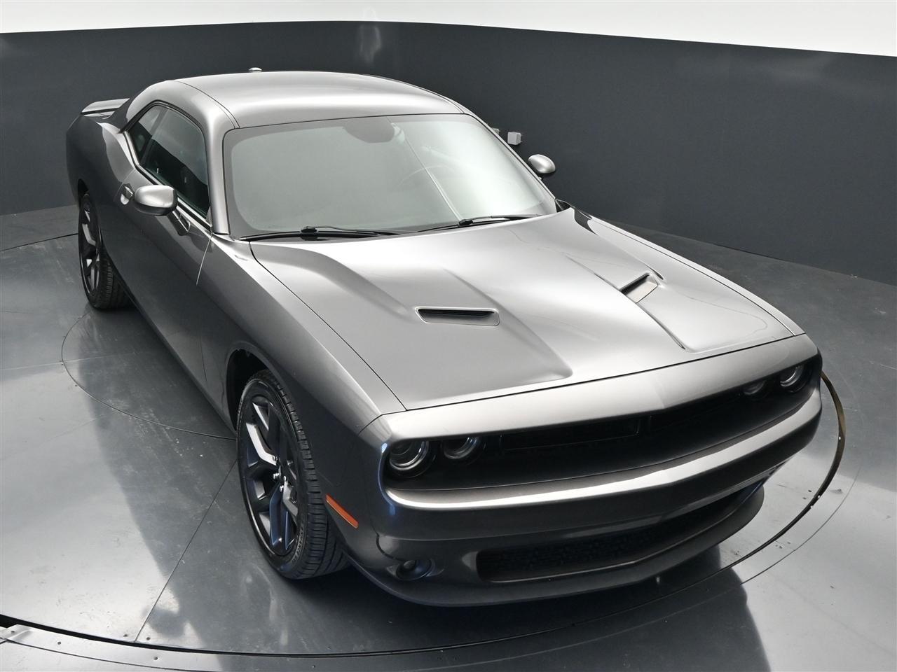 Dodge Challenger SXT 2022