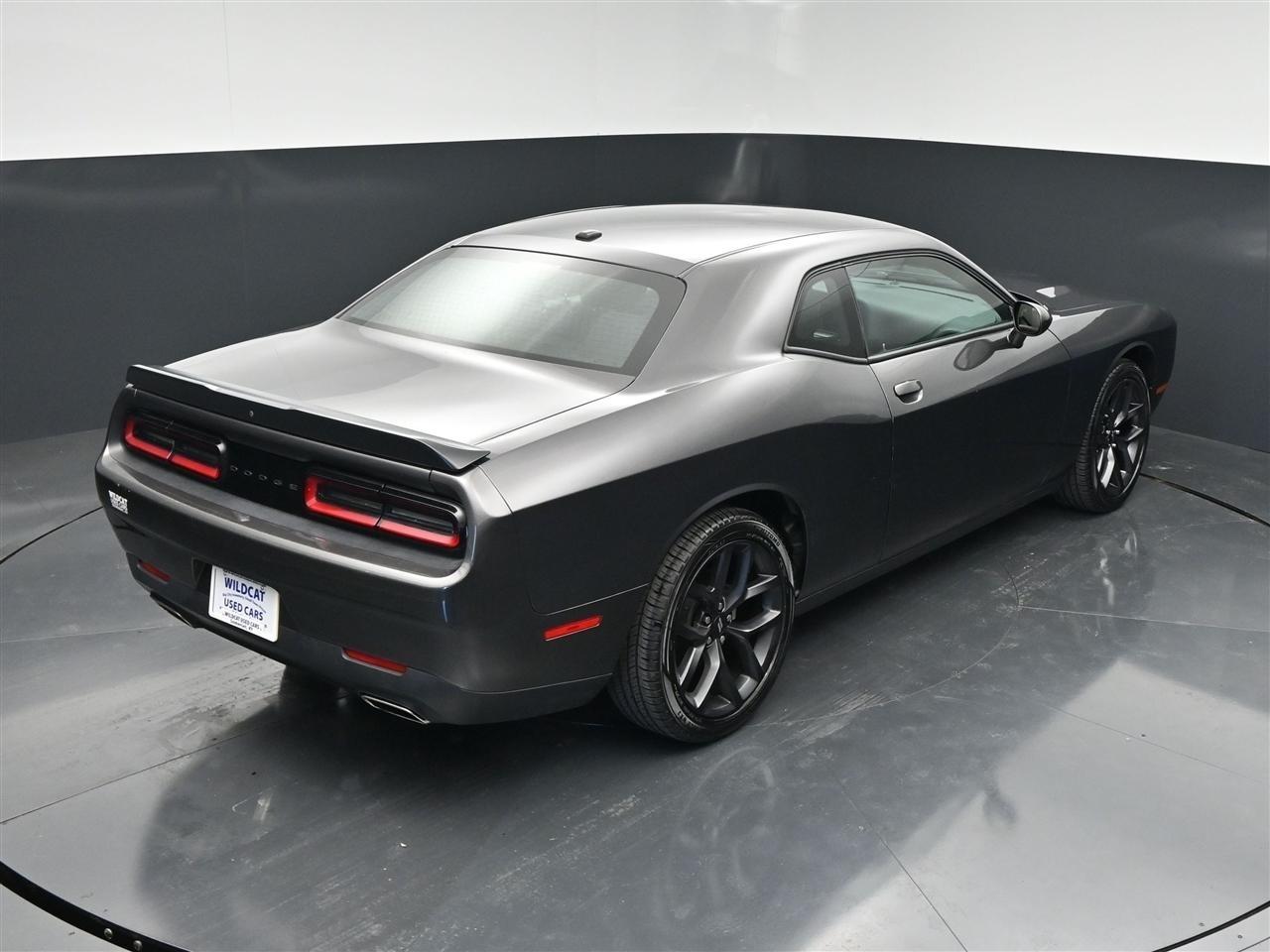 Dodge Challenger SXT 2022