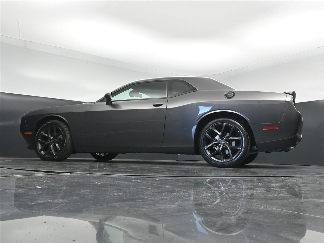 Dodge Challenger SXT 2022