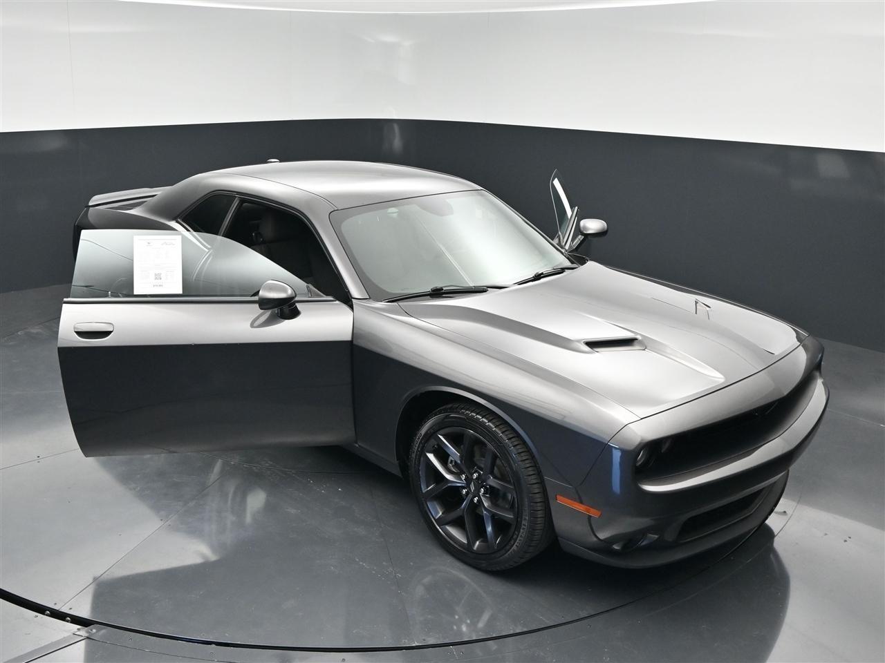 Dodge Challenger SXT 2022