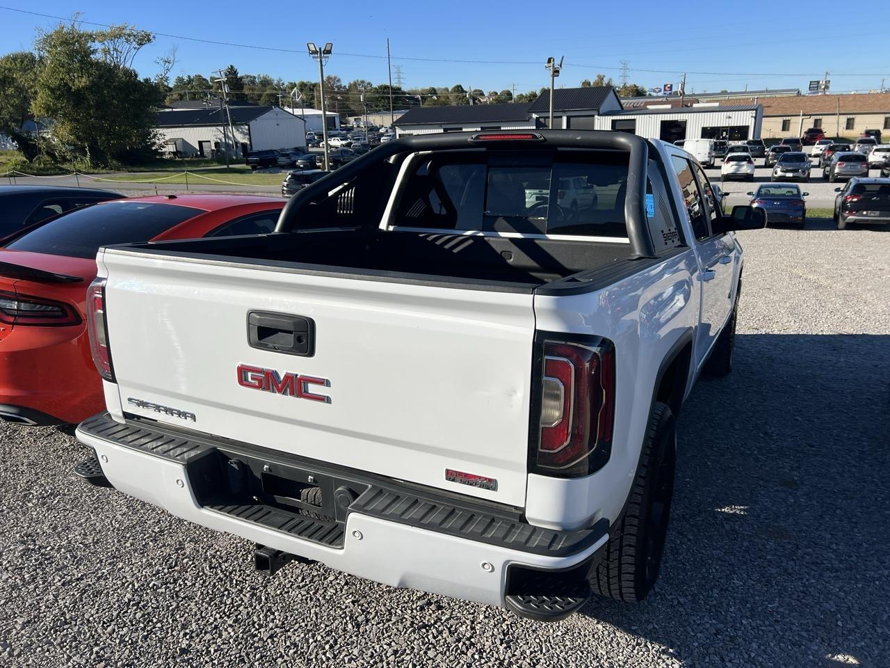 GMC Sierra 1500 SLT Crew Cab Long Box 4WD 2016