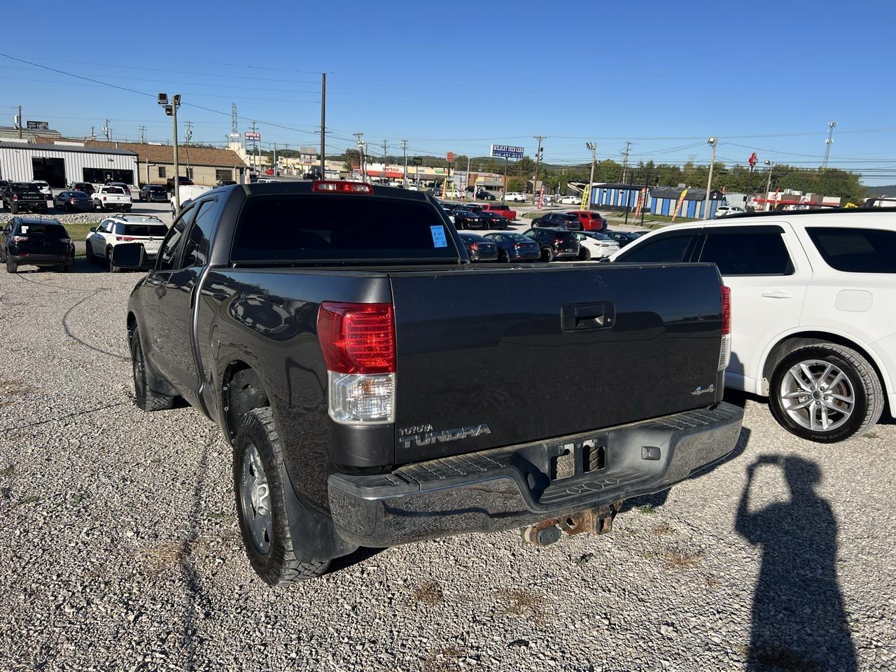 Toyota Tundra Tundra-Grade Double Cab 4.6L 4WD 2013