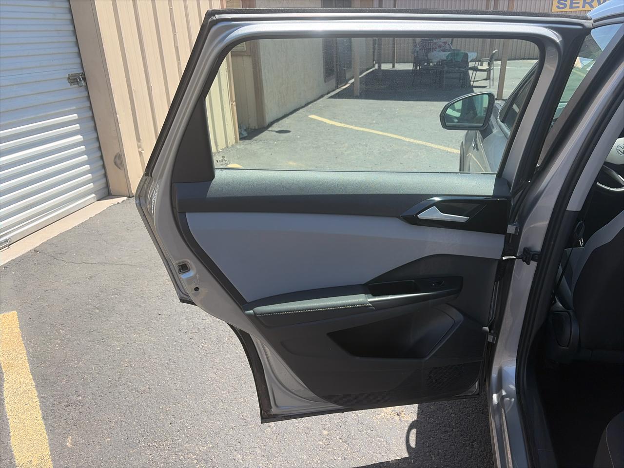 Volkswagen Taos S 2024