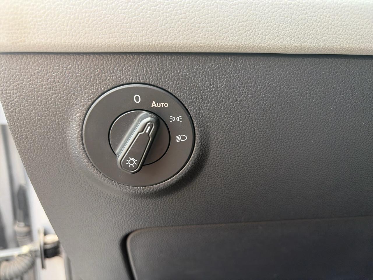 Volkswagen Taos S 2024