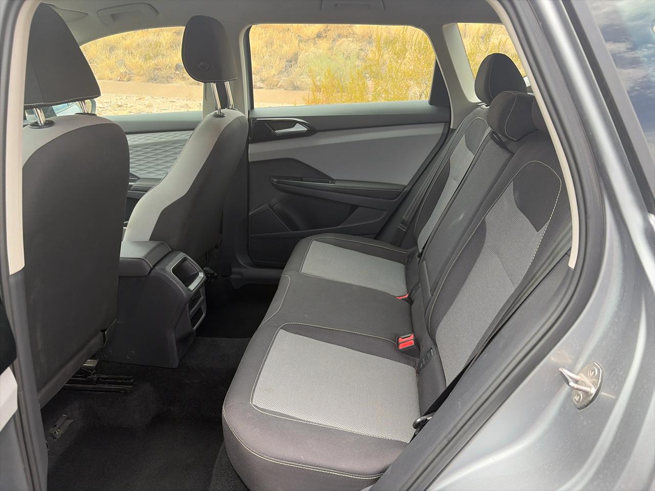 Volkswagen Taos S 2024