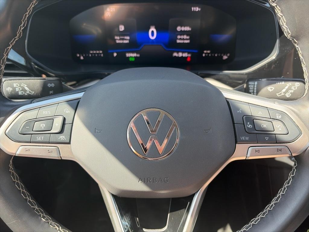 Volkswagen Taos S 2024