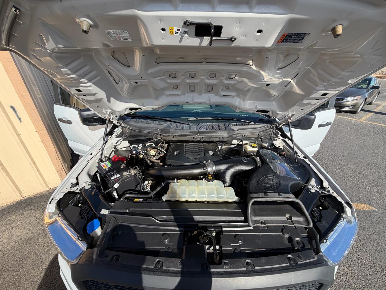 Ford F-150 4WD SuperCrew 139" XL 2021