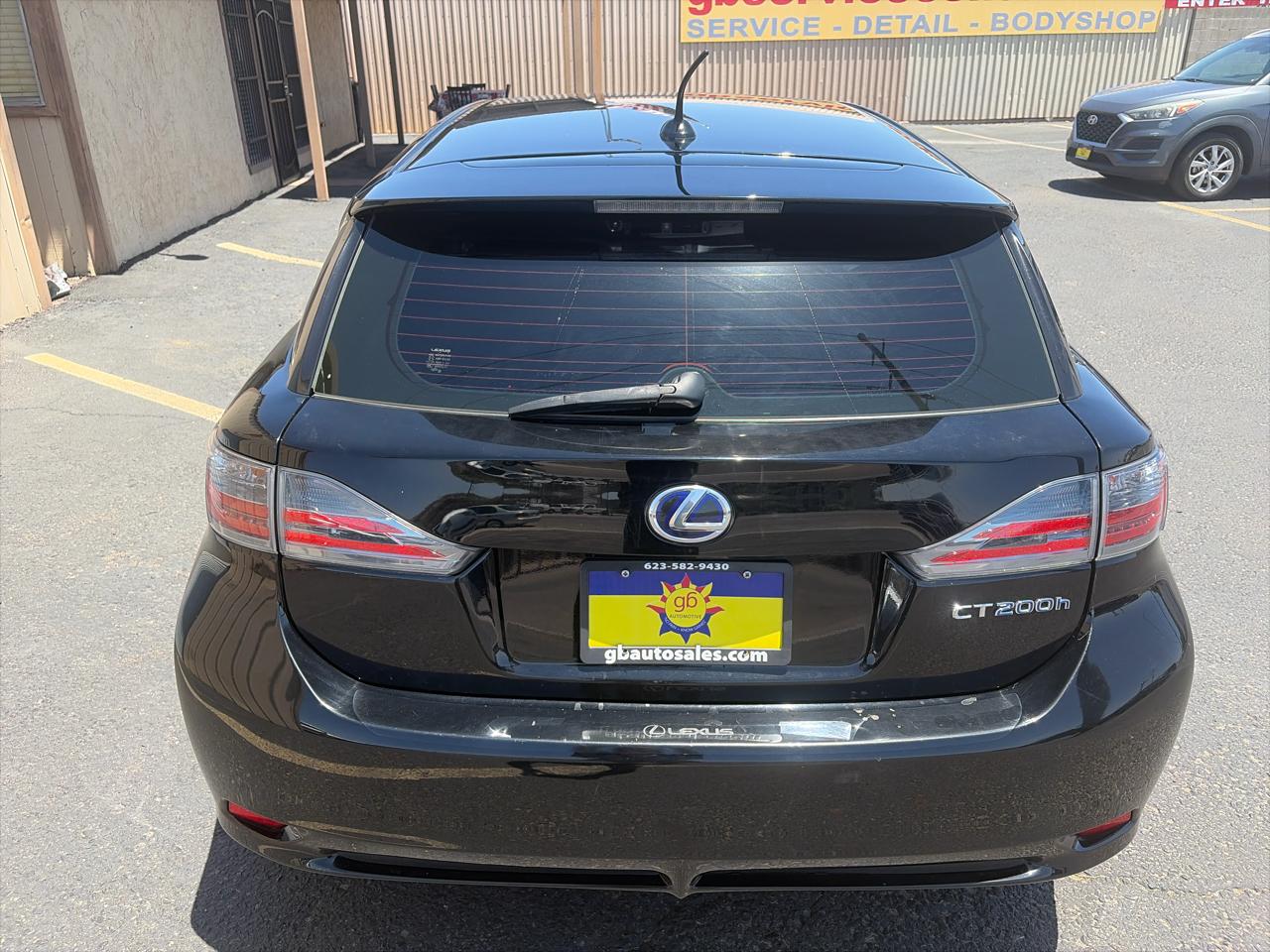 Lexus CT 200h Base 2012
