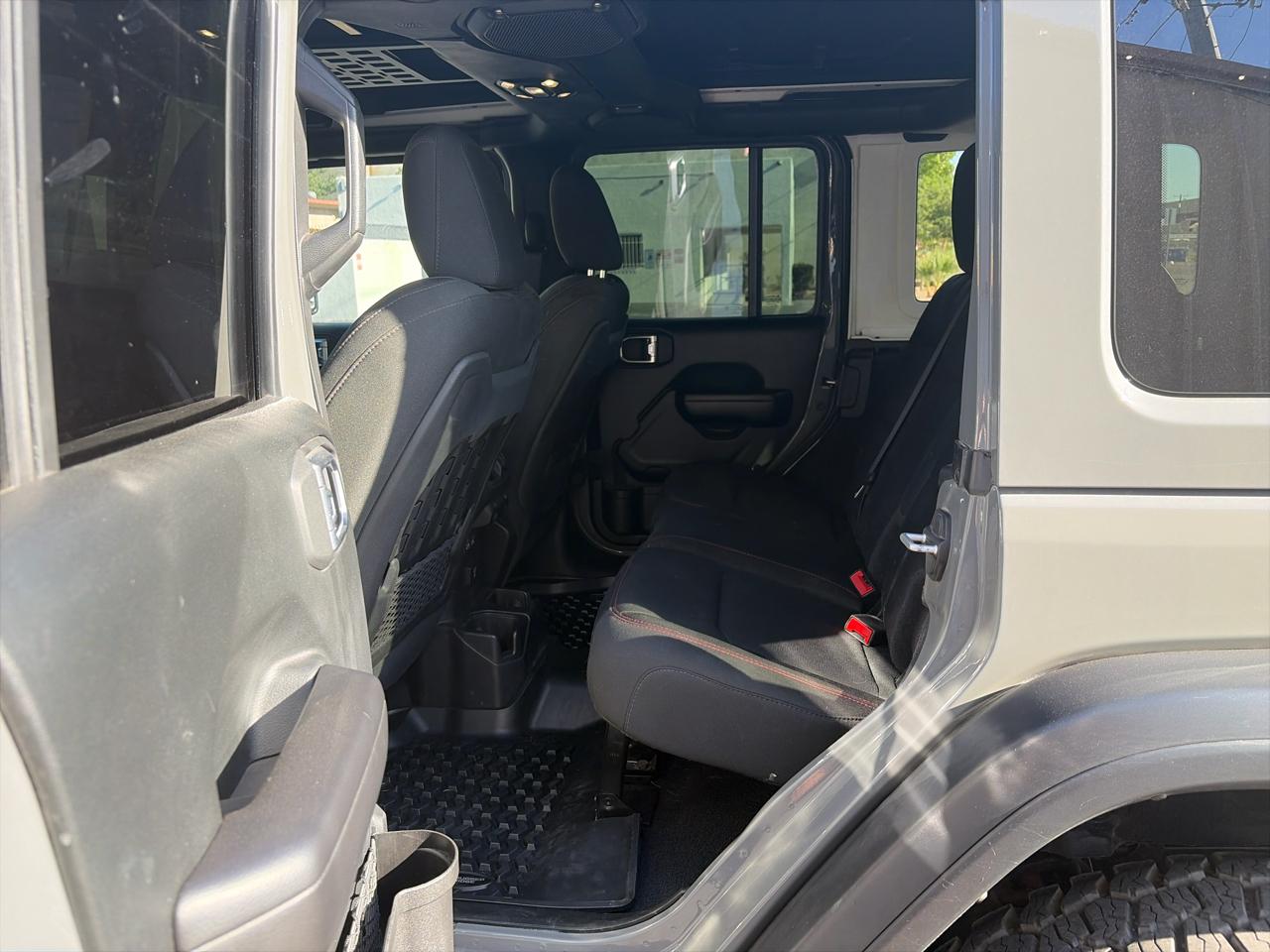 Jeep Wrangler Unlimited Rubicon 2021