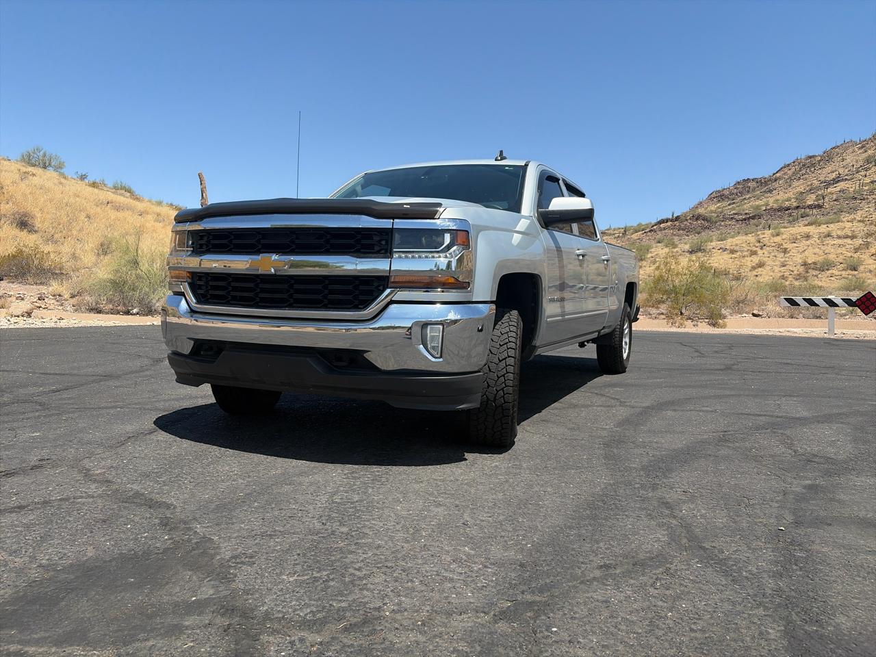 Chevrolet Silverado 1500 LT Crew Cab 4WD 2017