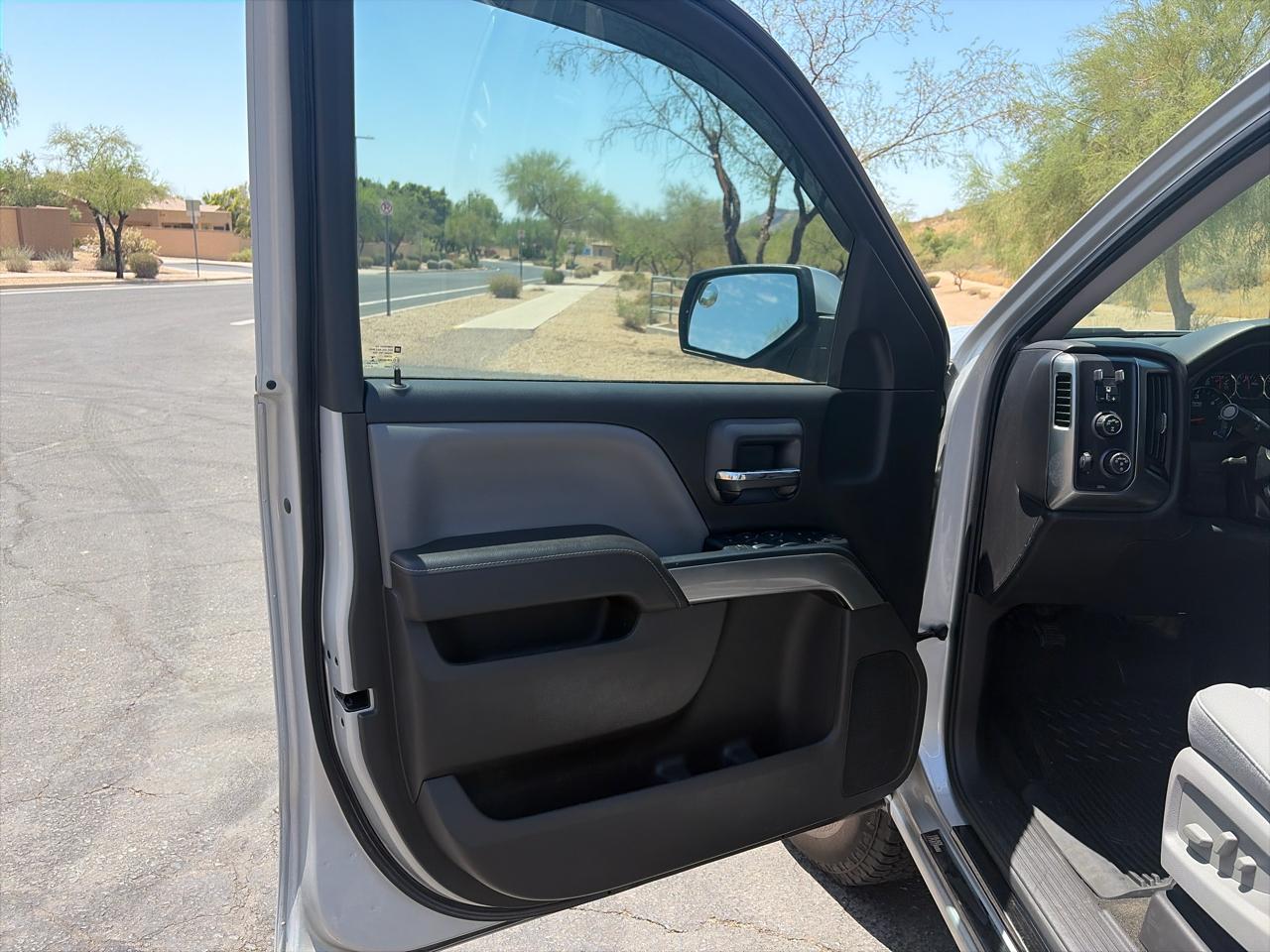 Chevrolet Silverado 1500 LT Crew Cab 4WD 2017