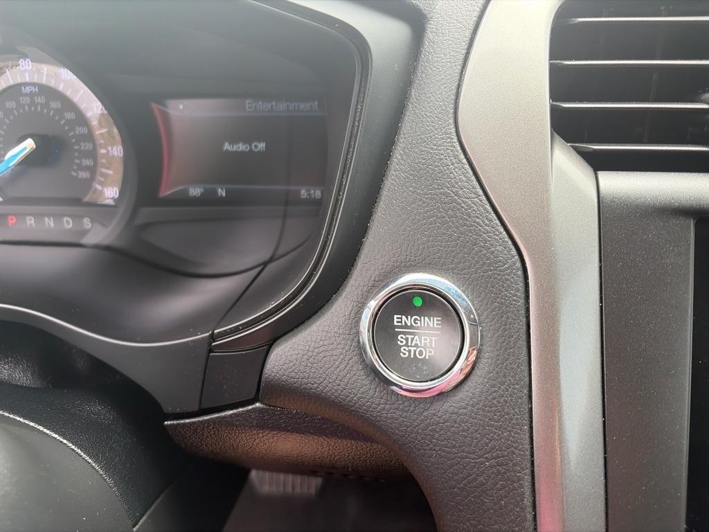 Ford Fusion SE 2018