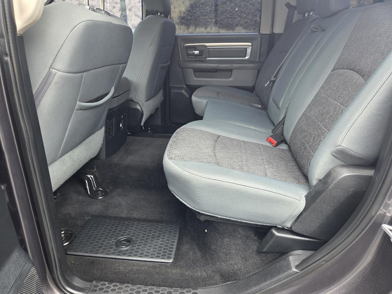 RAM 1500 Big Horn/Lone Star 4x2 Crew Cab 5'7" Box 2017