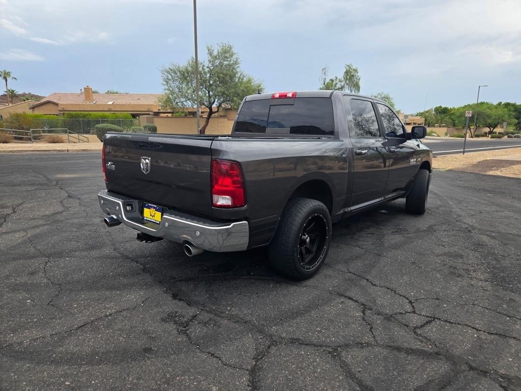 RAM 1500 Big Horn/Lone Star 4x2 Crew Cab 5'7" Box 2017