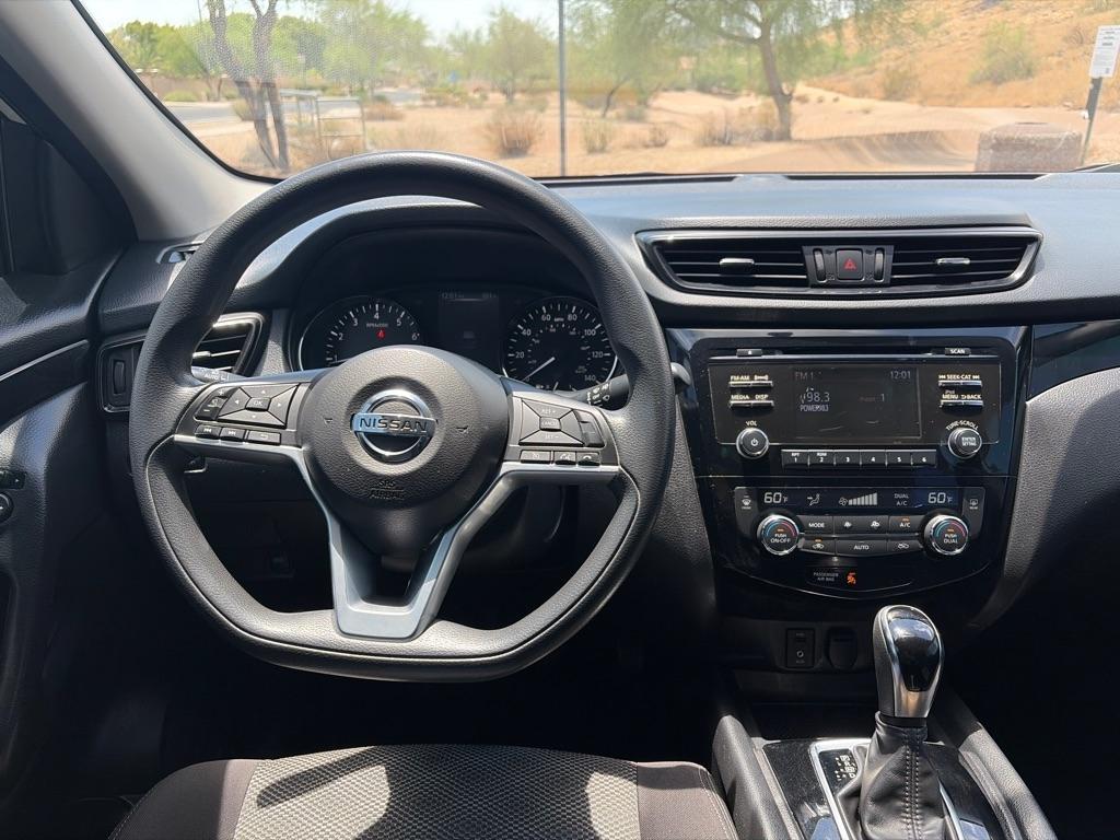 Nissan Rogue Sport SV 2017