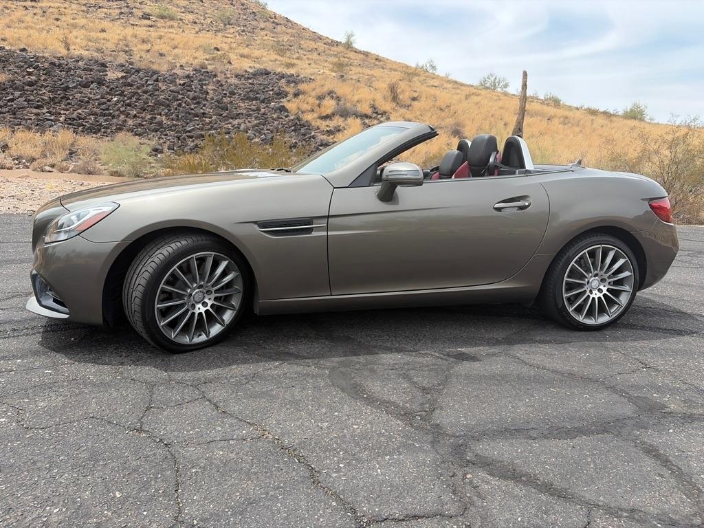 Mercedes-Benz SLC Class SLC300  2017