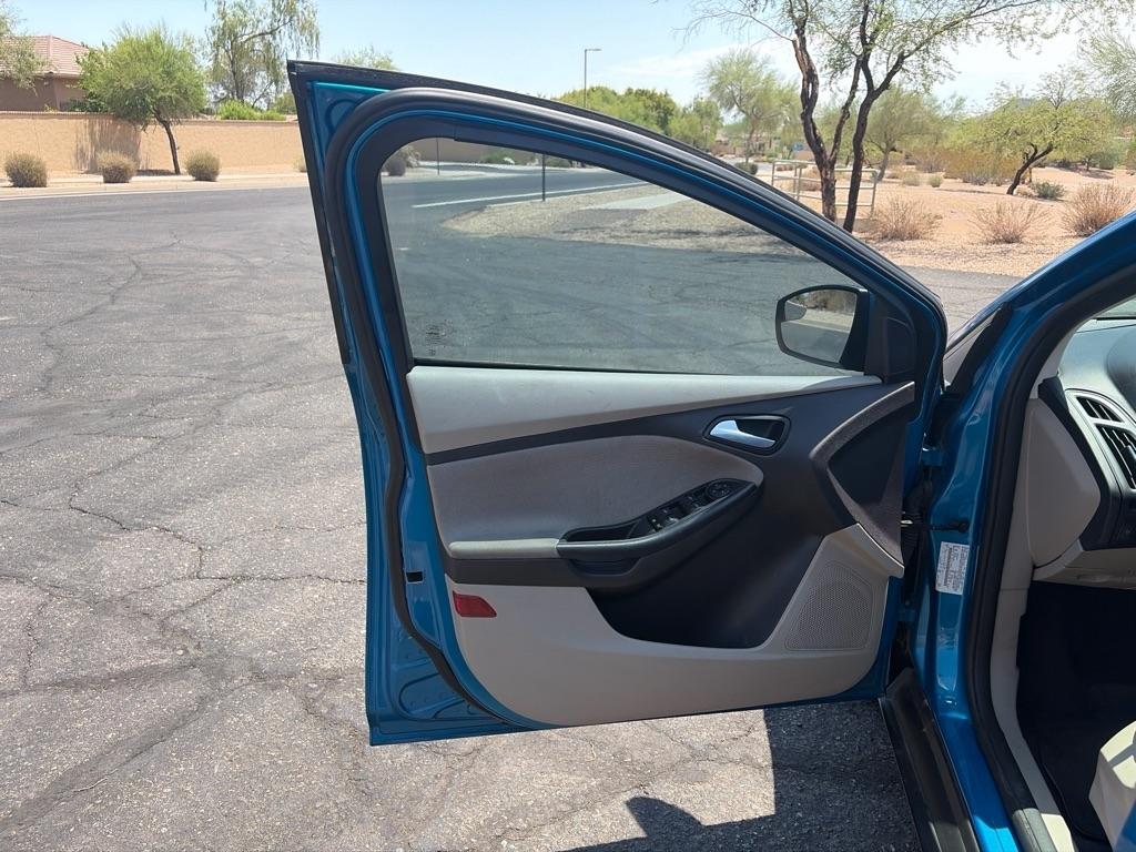 Ford Focus SE Hatch 2014