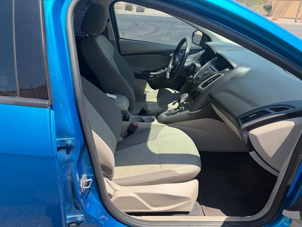 Ford Focus SE Hatch 2014