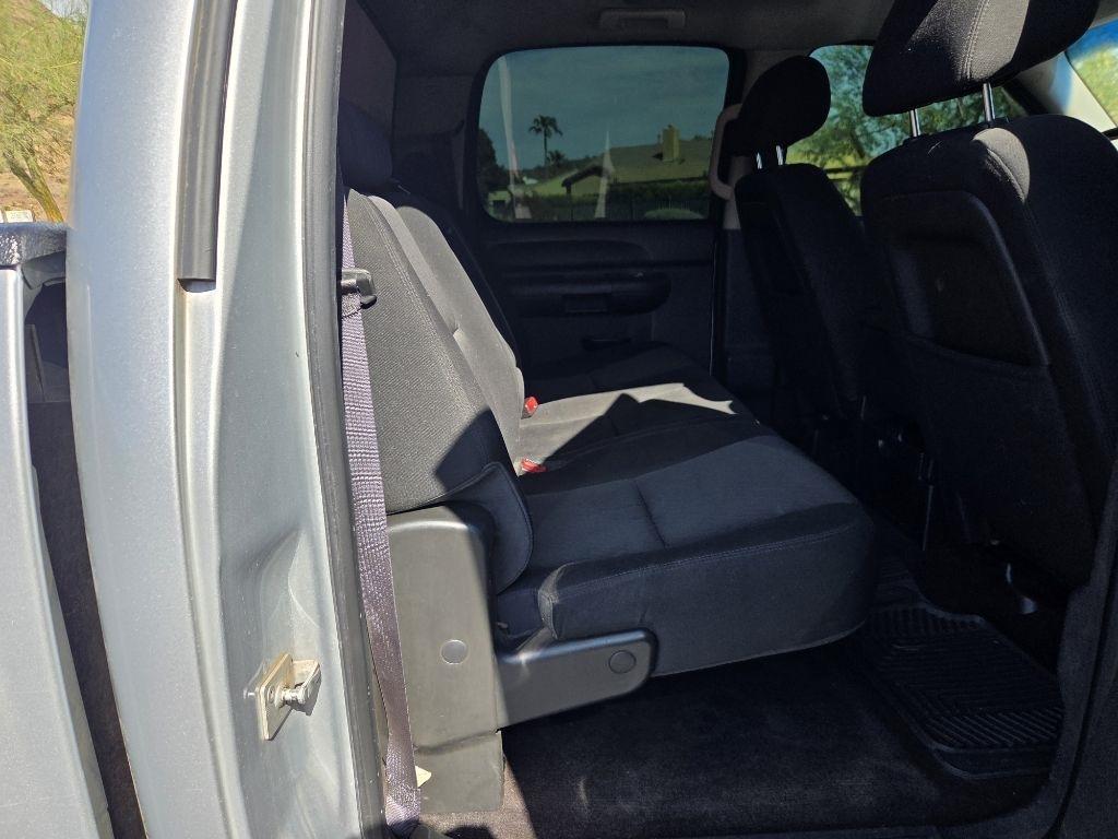 Chevrolet Silverado 1500 LT Crew Cab 2WD 2013