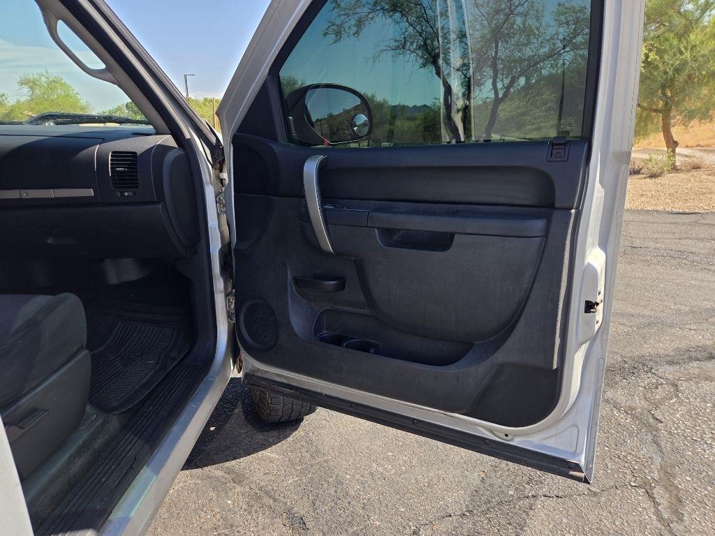 Chevrolet Silverado 1500 LT Crew Cab 2WD 2013