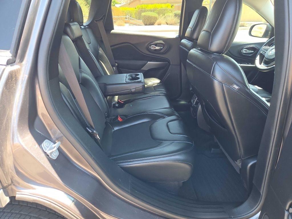 Jeep Cherokee Latitude Plus FWD 2019